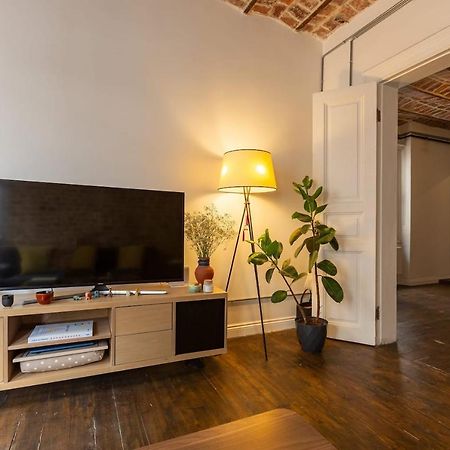 Renovated Apartment At The Heart Of Istanbul With Huge Terrace Exterior photo
