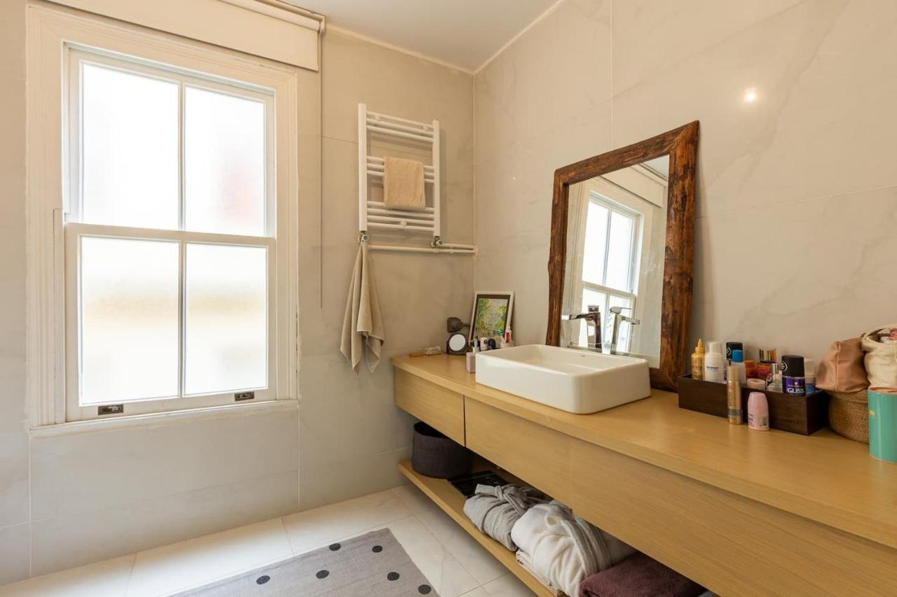 Renovated Apartment At The Heart Of Istanbul With Huge Terrace Exterior photo